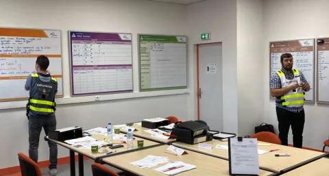 Salle de réunion d'une cellule de crise